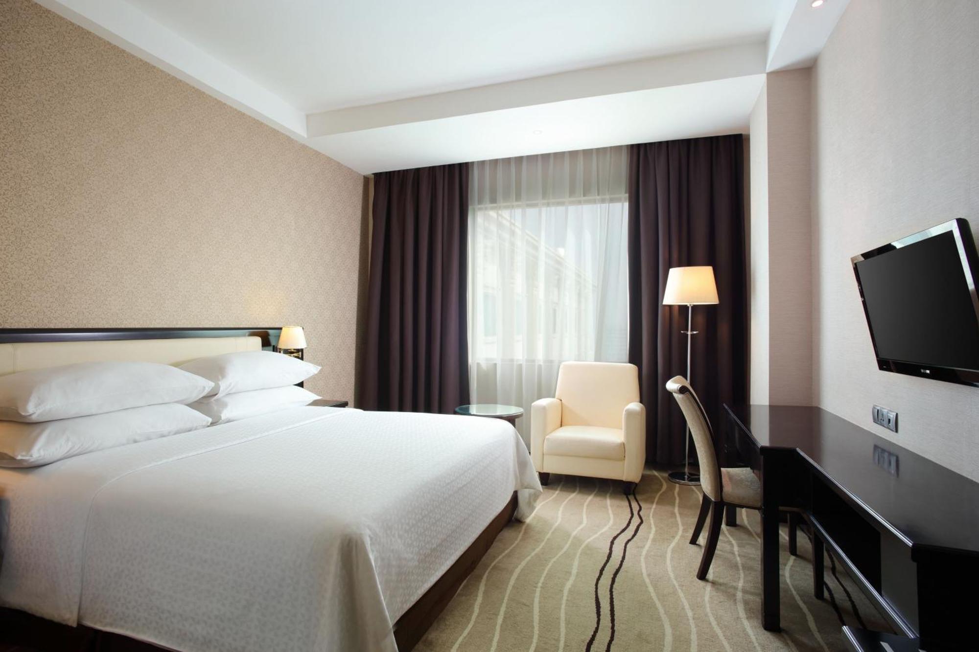 Four Points By Sheraton Medan Luaran gambar
