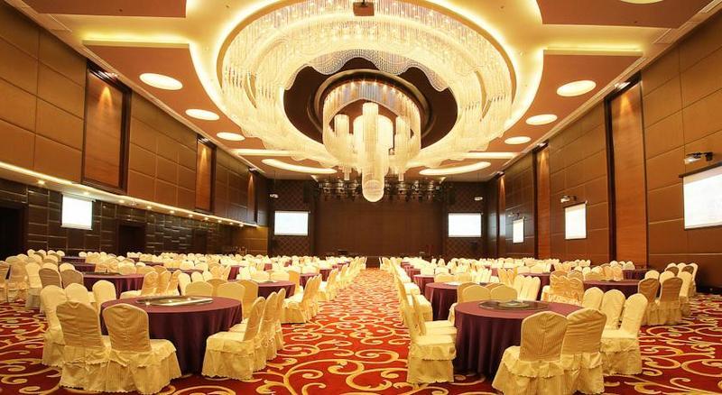 Four Points By Sheraton Medan Luaran gambar