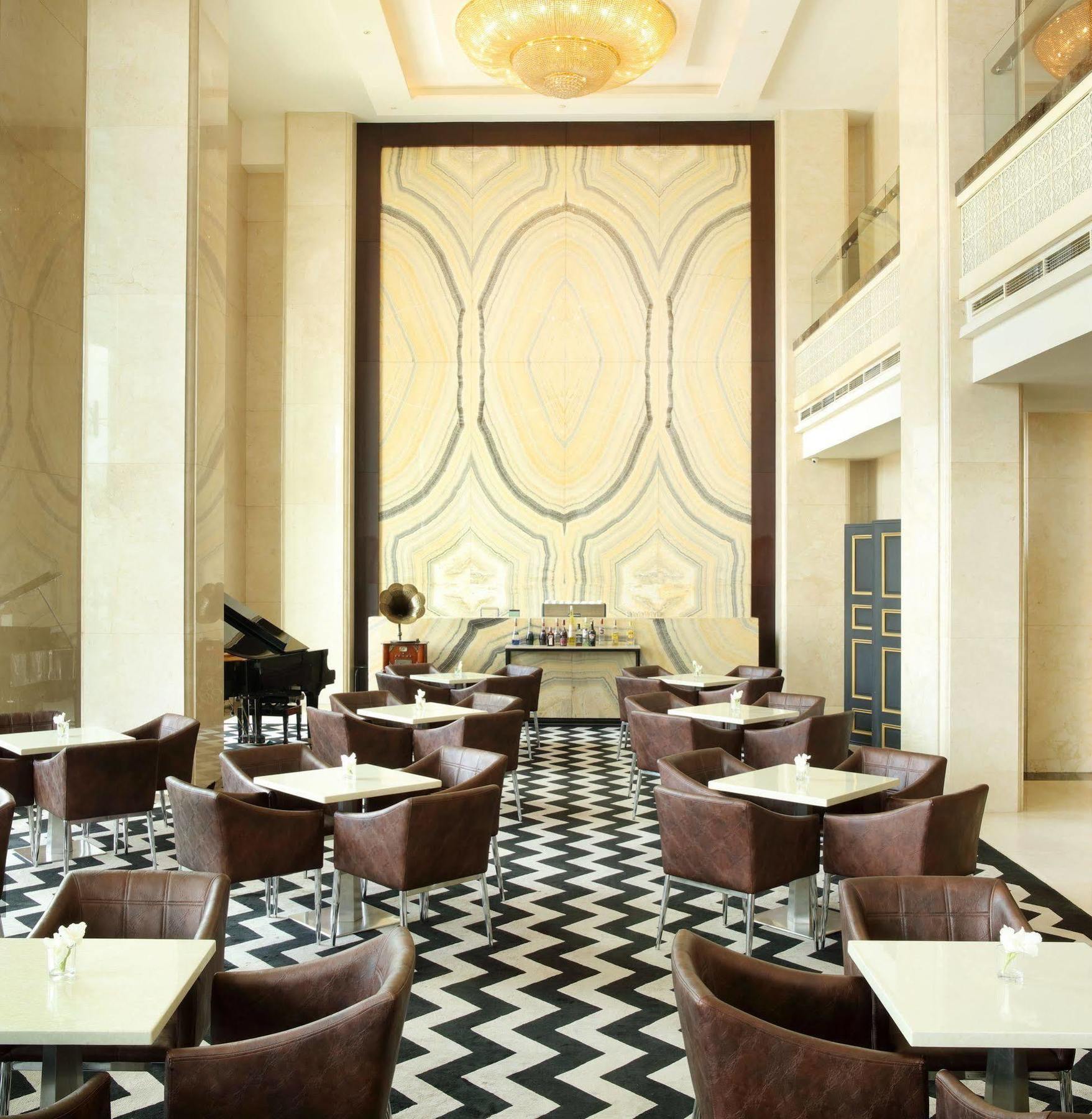 Four Points By Sheraton Medan Luaran gambar
